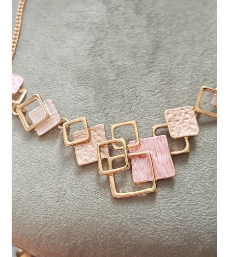 Дамско колие