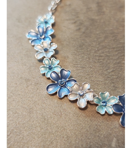 Дамско колие