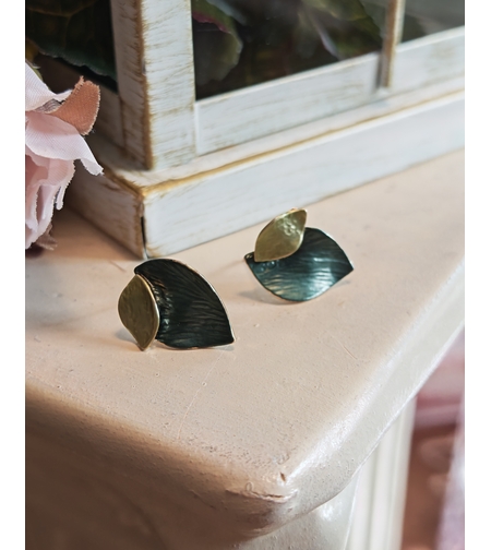 Дамски обици