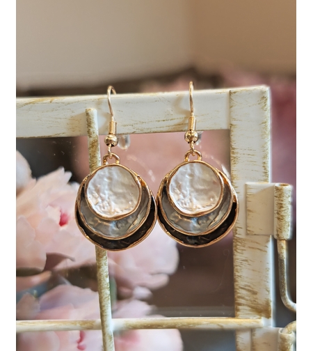 Дамски обици