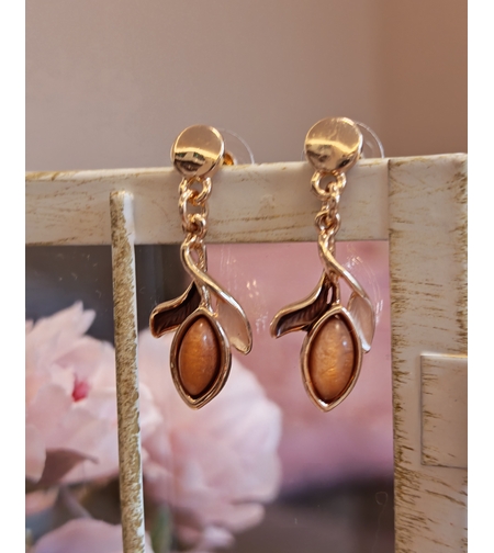 Дамски обици