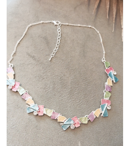 Дамско колие