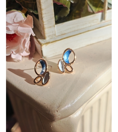 Дамски обици