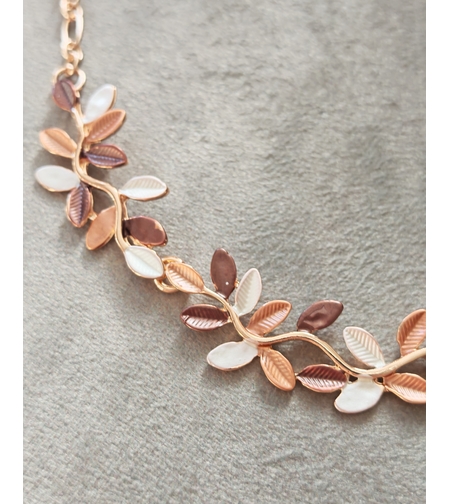 Дамска колиета