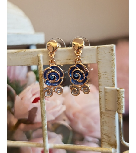 Дамски обици