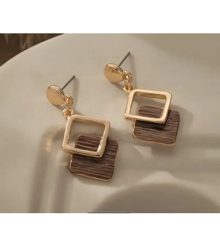 Дамски обици