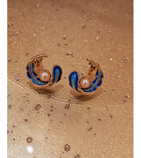 Дамски обици