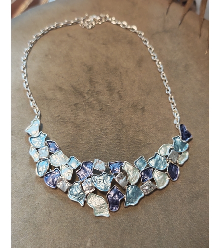 Дамско колие