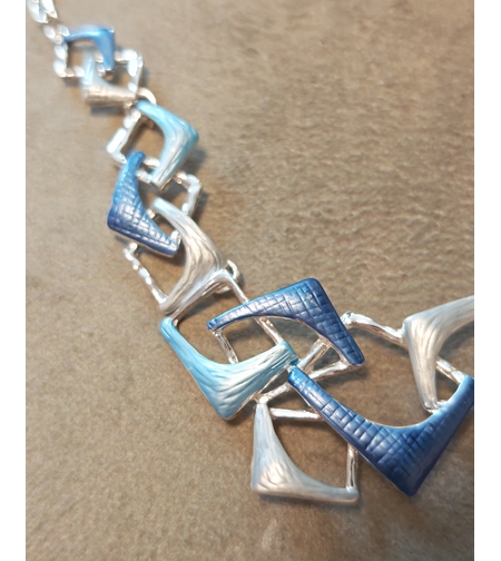 Дамско колие