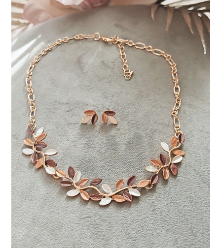 Дамски комплекти