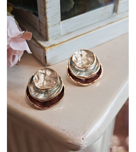 Дамски обици