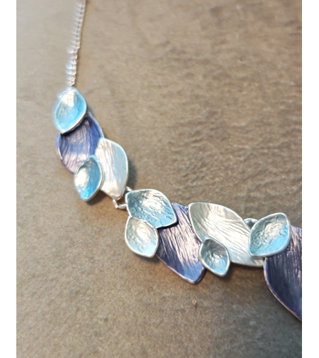 Дамско колие