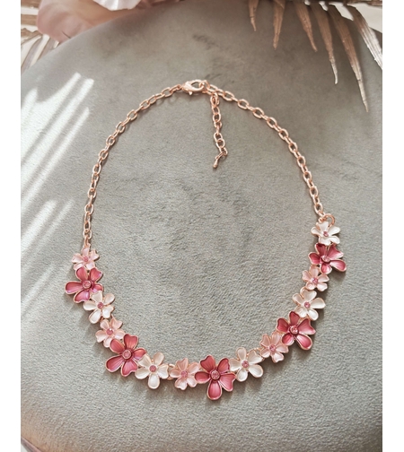 Дамско колие