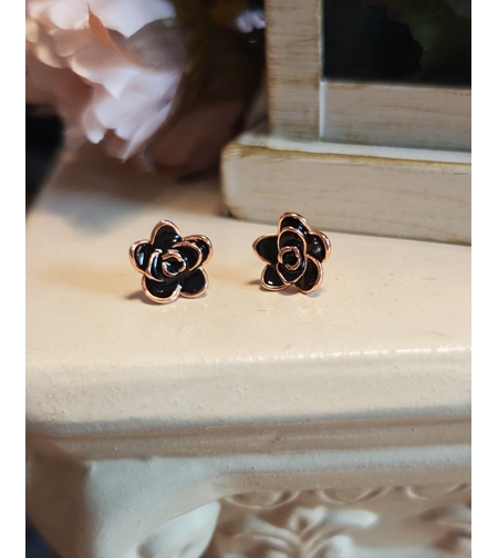 Дамски обици