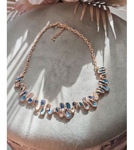 Дамско колие