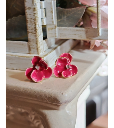 Дамски обици