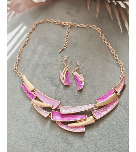 Дамски комплекти