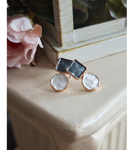 Дамски обици