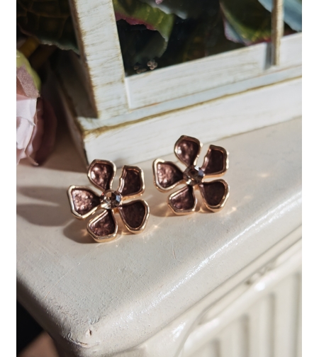 Дамски обици