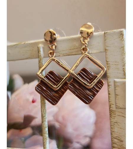 Дамски обици