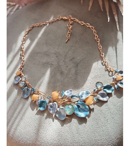 Дамско колие