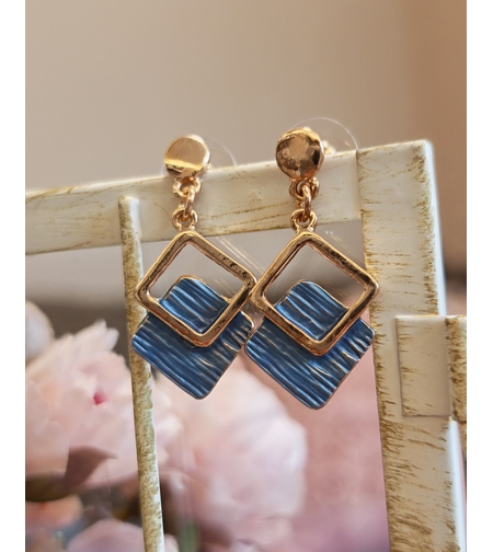 Дамски обици