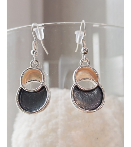 Дамски обеци