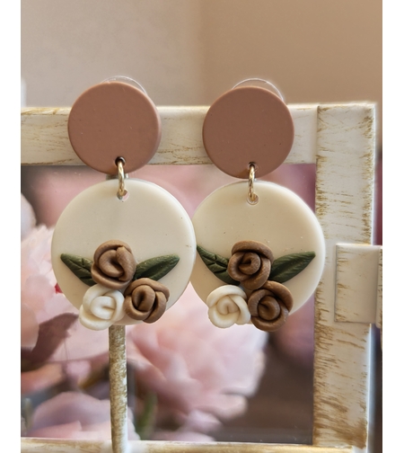 Дамски обици