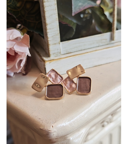 Дамски обици