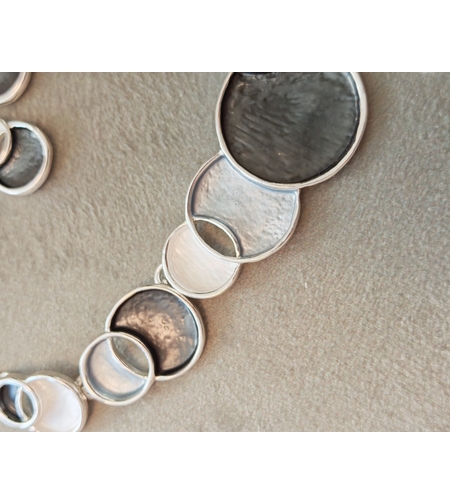 Дамско колие