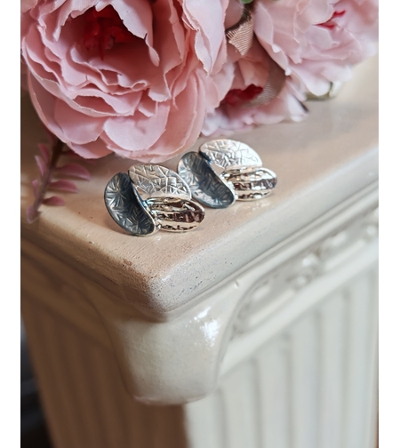 Дамски обици