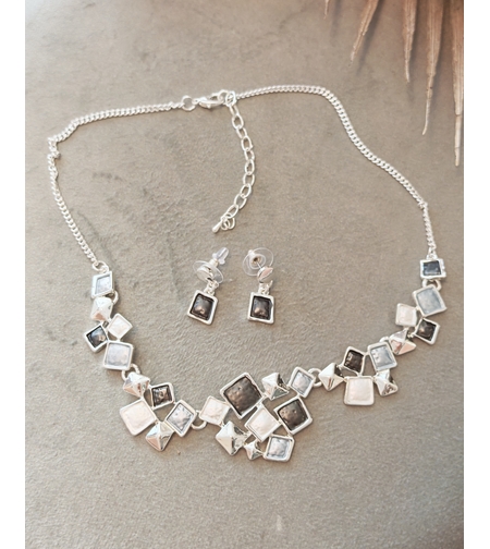 Дамски комплект