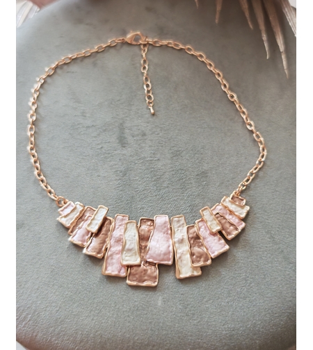 Дамска колиета