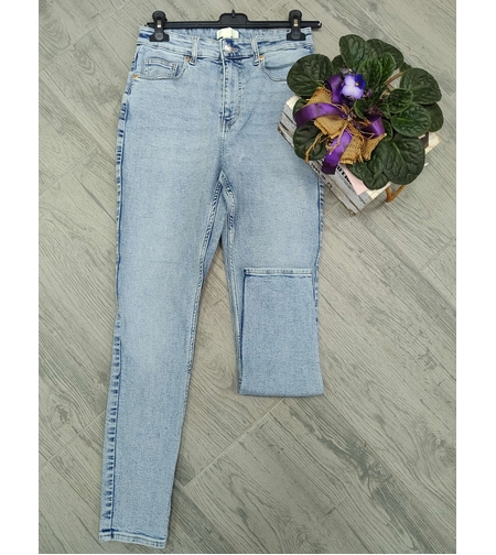 дънки 👖, р-р 40