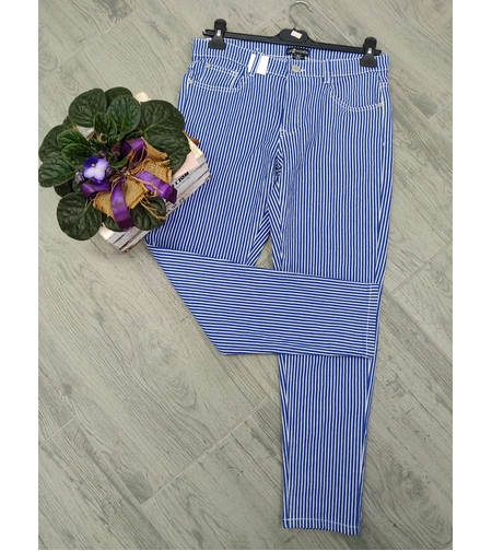 👖 дънки, р-р 42