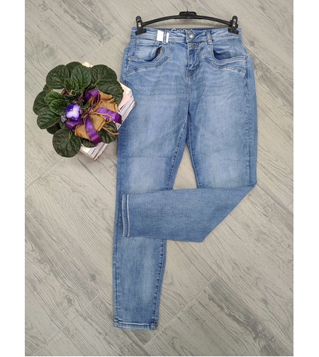 дънки 👖, р-р 40