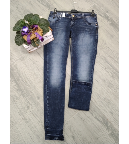 дънки 👖, р-р 31/34