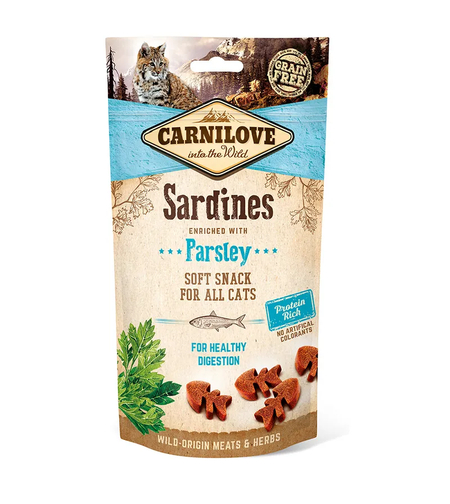 Carnilove Полувлажни лакомства за котки сардини, магданоз 50 g