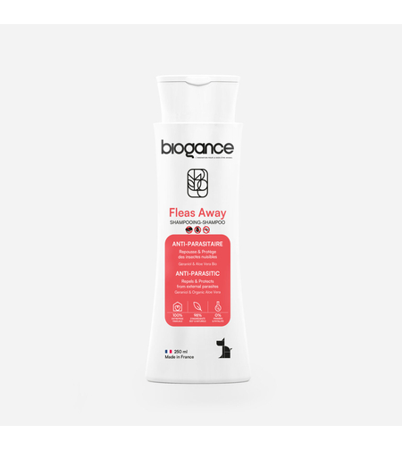 Biogance Fleas Away Шампоан – Антипаразитна Защита за Кучета 250 мл