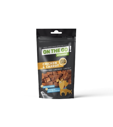 ON THE GO лакомство за куче, пиле и морков 25 г
