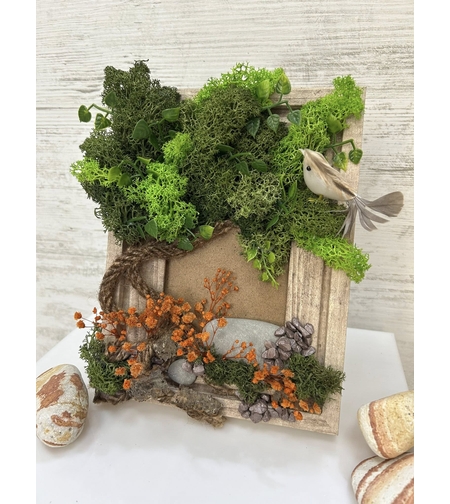 Дърво с птичка