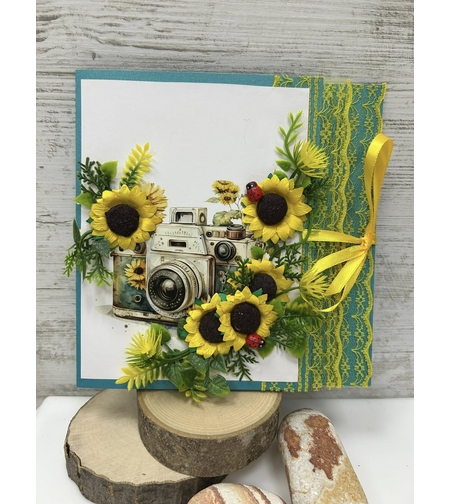 Картичка със слънчогледи