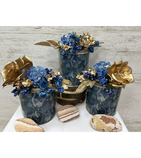 ДЕКОРИРАНИ ароматни свещи - сини