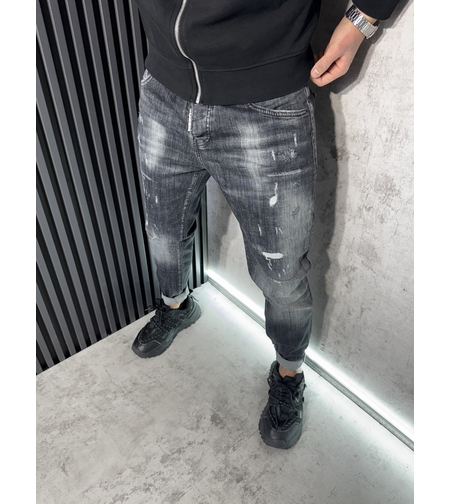 Мъжки Дънки в Графитен Цвят с Кръпки и Избелващ Ефект 536