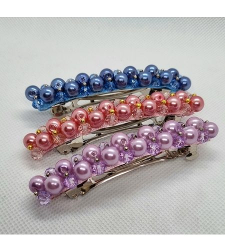 Ръчно изработена шнола със стъклени кристали