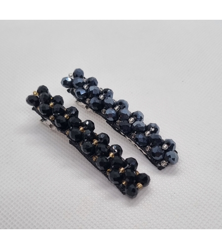 Фиба със стъклени кристали