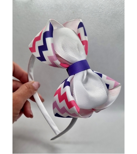 Ръчно изработен детскa диадемa с голяма панделка