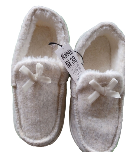 Бели обувки вътрешни 38№39№