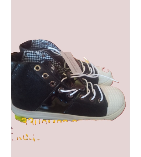 Дамски кецове еко кожа черни 34№