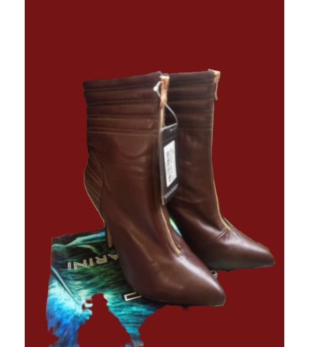 Елегантни кафяви кожени ботуши със среден ток RIKARDO FARINI 38,40№